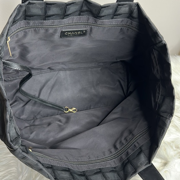 100% Authentic Pre-owned Chanel Nylon Black Tote Bag, 13.5x10x6 - Picture 11 of 16